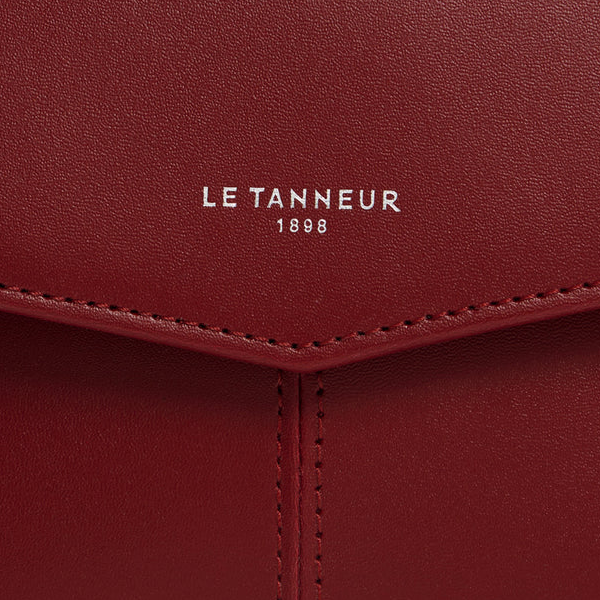 Pochette enveloppe MM en cuir lisse Charlotte Le Tanneur