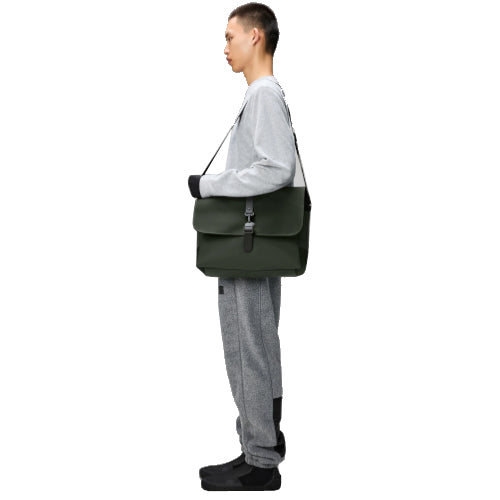 Sac Messenger - Rains