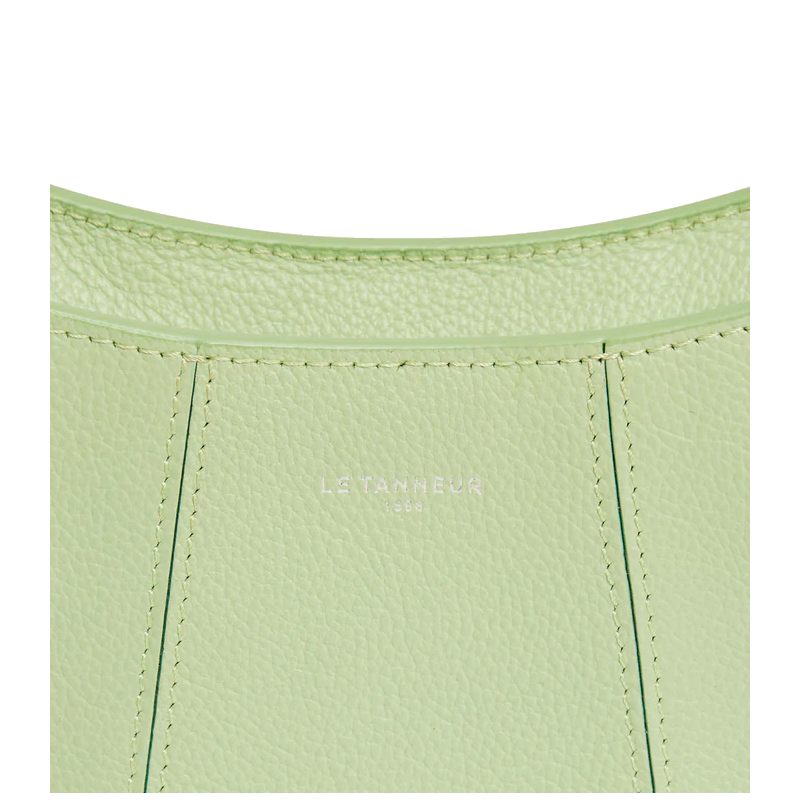 Petit sac demi-lune en cuir grainé Juliette Le Tanneur