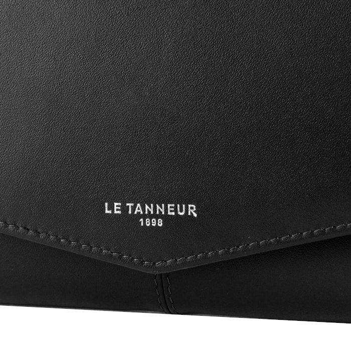 Portefeuille moyen modèle en cuir lisse Charlotte Le Tanneur